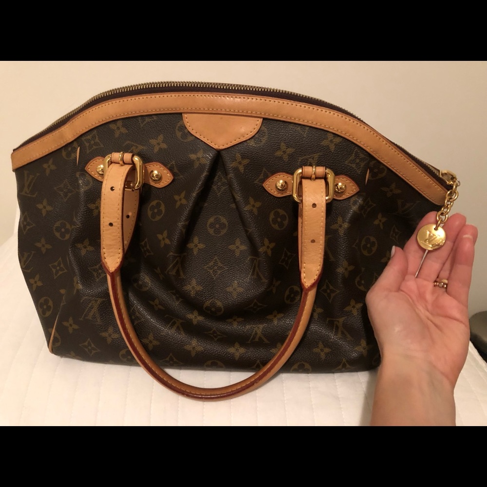 Louis Vuitton shoulder bag Tivoli